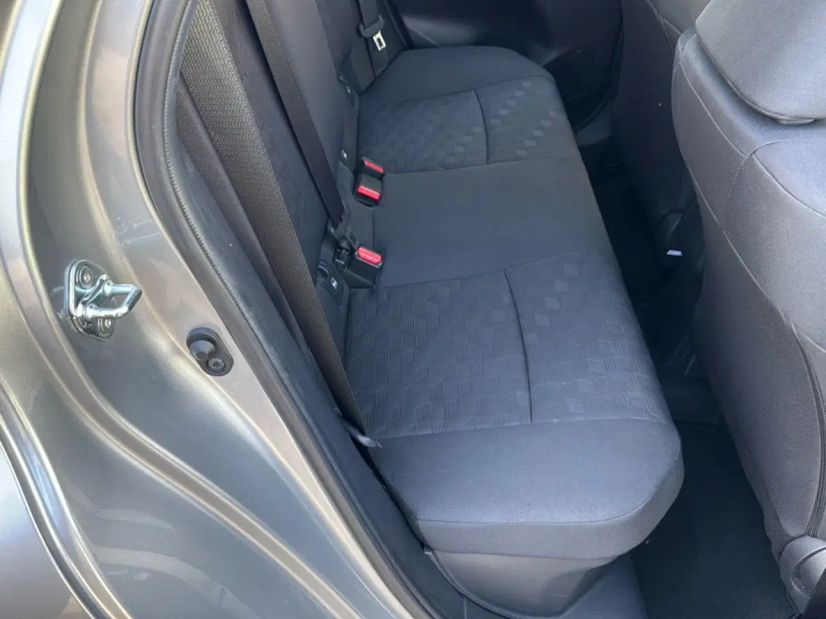 Toyota Yaris usata a Ferrara (8)