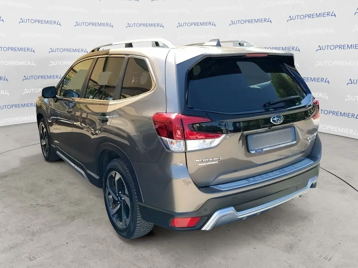 Subaru Forester usata a Como (3)