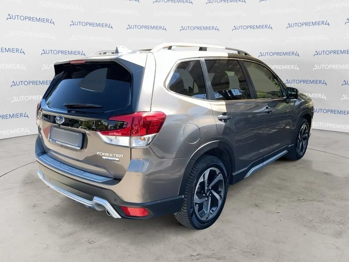 Subaru Forester usata a Como (5)