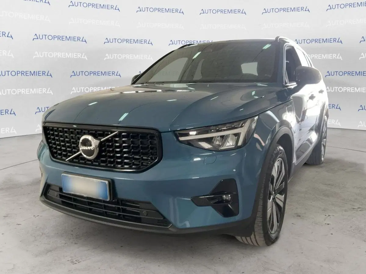Volvo XC40 usata a Como