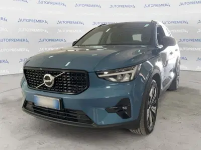 Volvo XC40 T5 Recharge Plug-in Hybrid automatico Ultimate Dark del 2022 usata a Como