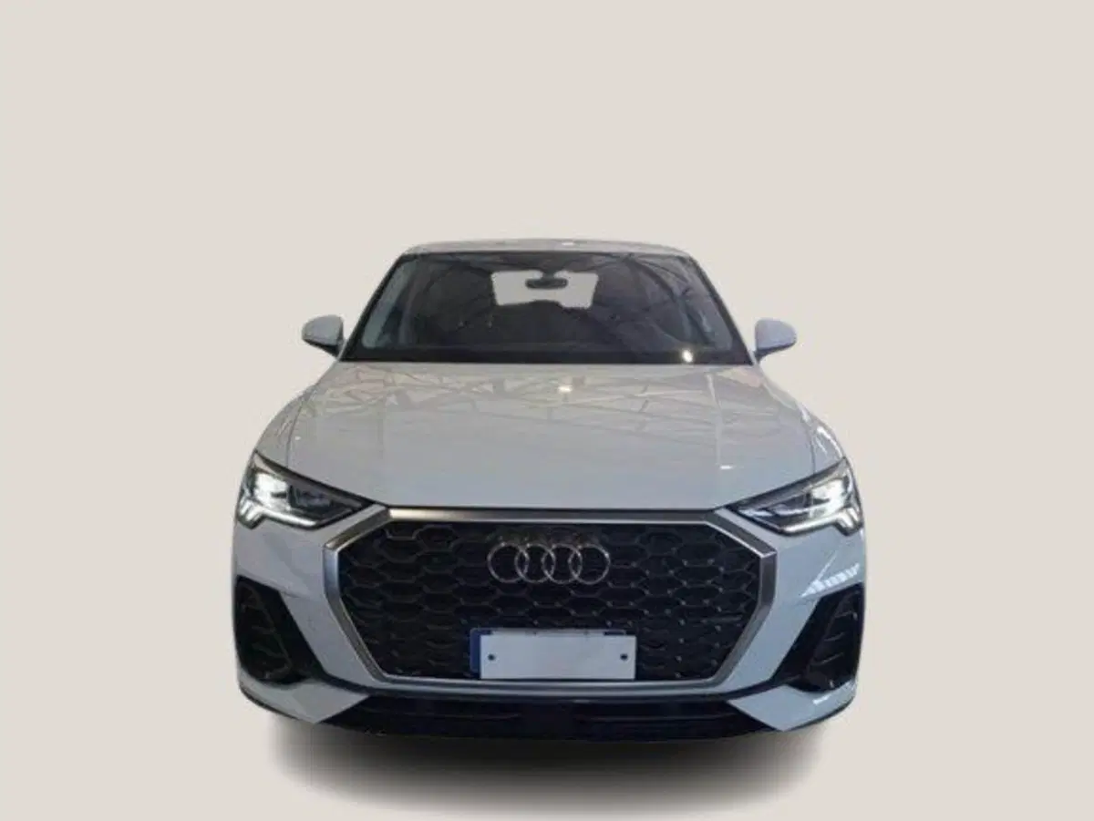 Audi Q3 Sportback usata a Macerata (5)