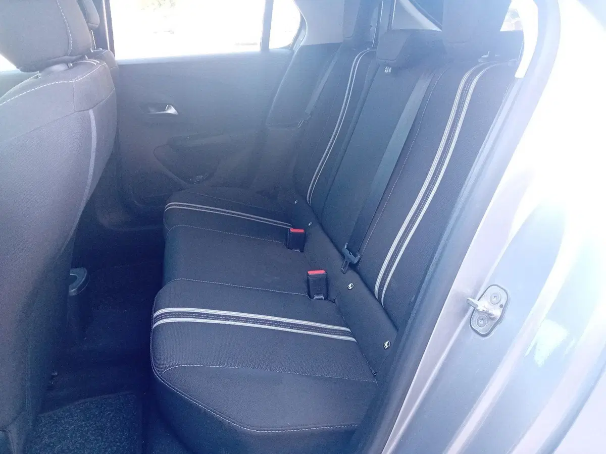 Opel Corsa usata a Pordenone (12)