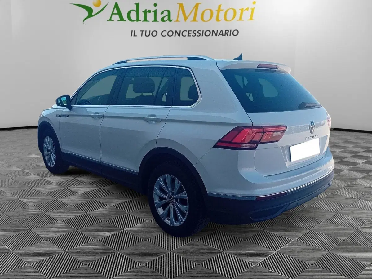 Volkswagen Tiguan usata a Pordenone (3)