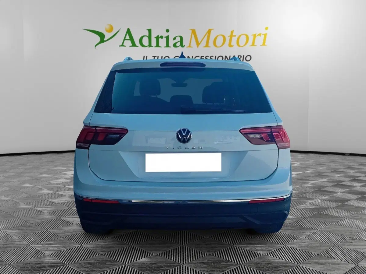 Volkswagen Tiguan usata a Pordenone (4)