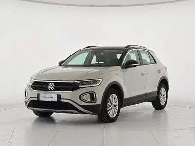 Volkswagen T-Roc 2.0 tdi Style 115cv del 2023 usata a Borgo San Dalmazzo