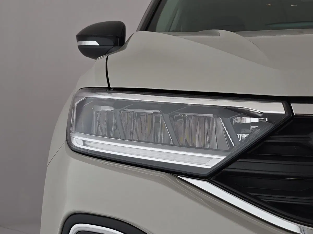 Volkswagen T-Roc usata a Cuneo (6)