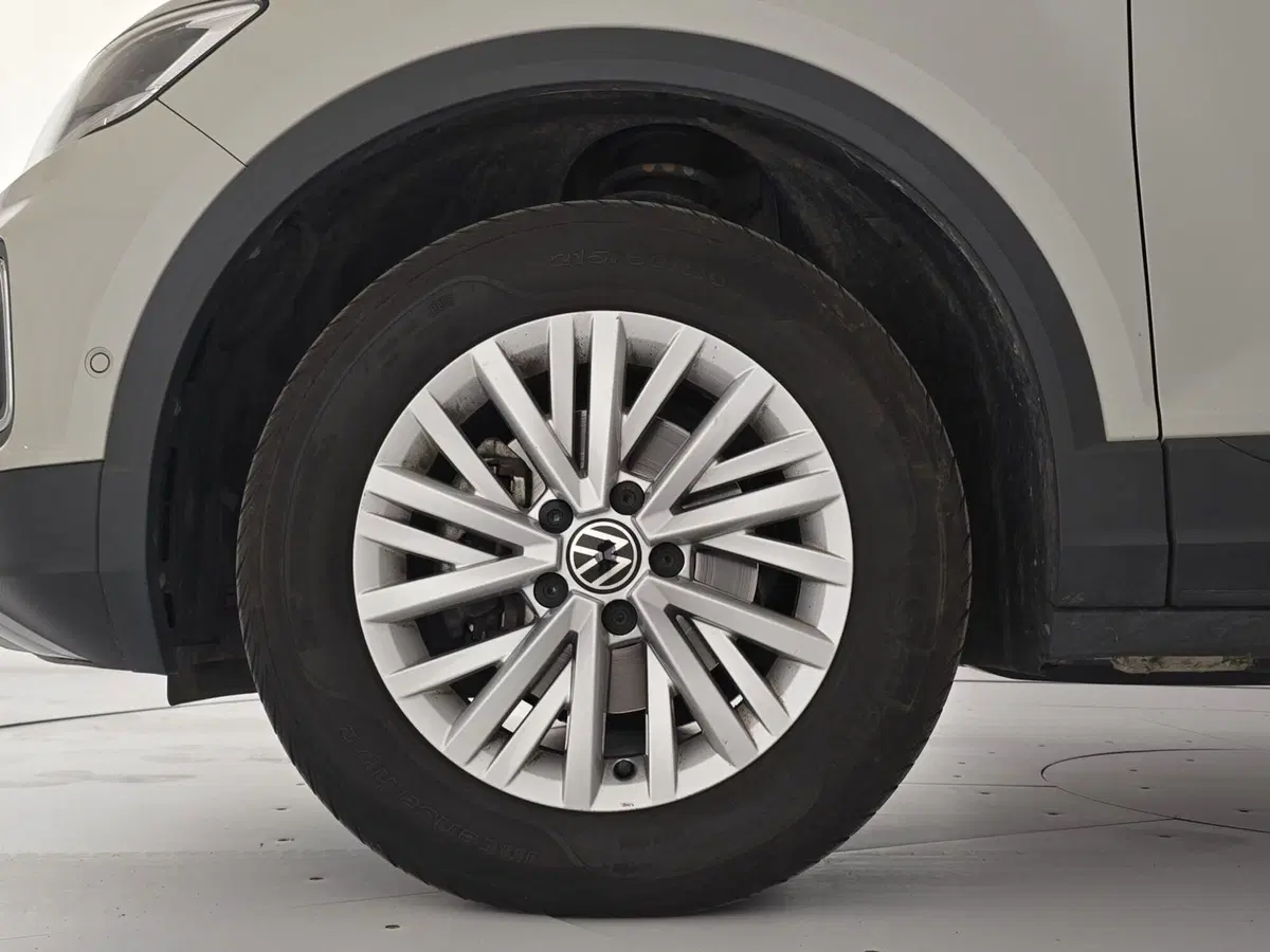 Volkswagen T-Roc usata a Cuneo (7)