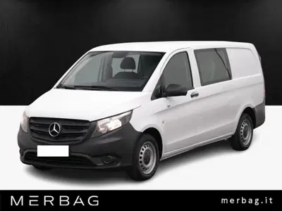 Mercedes-Benz Vito mixto 114 cdi long del 2022 usata a Lainate