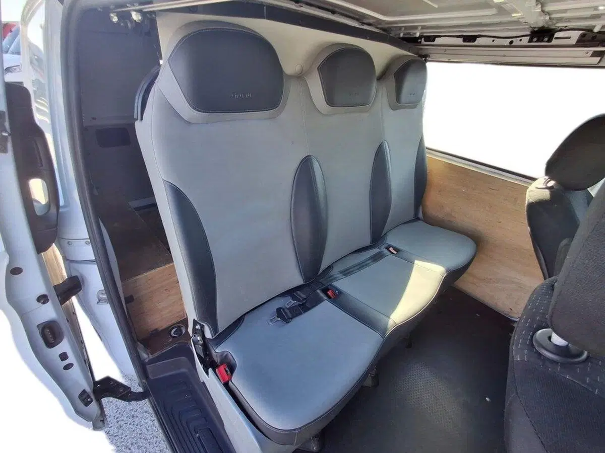 Mercedes-Benz Vito usata a Milano (12)