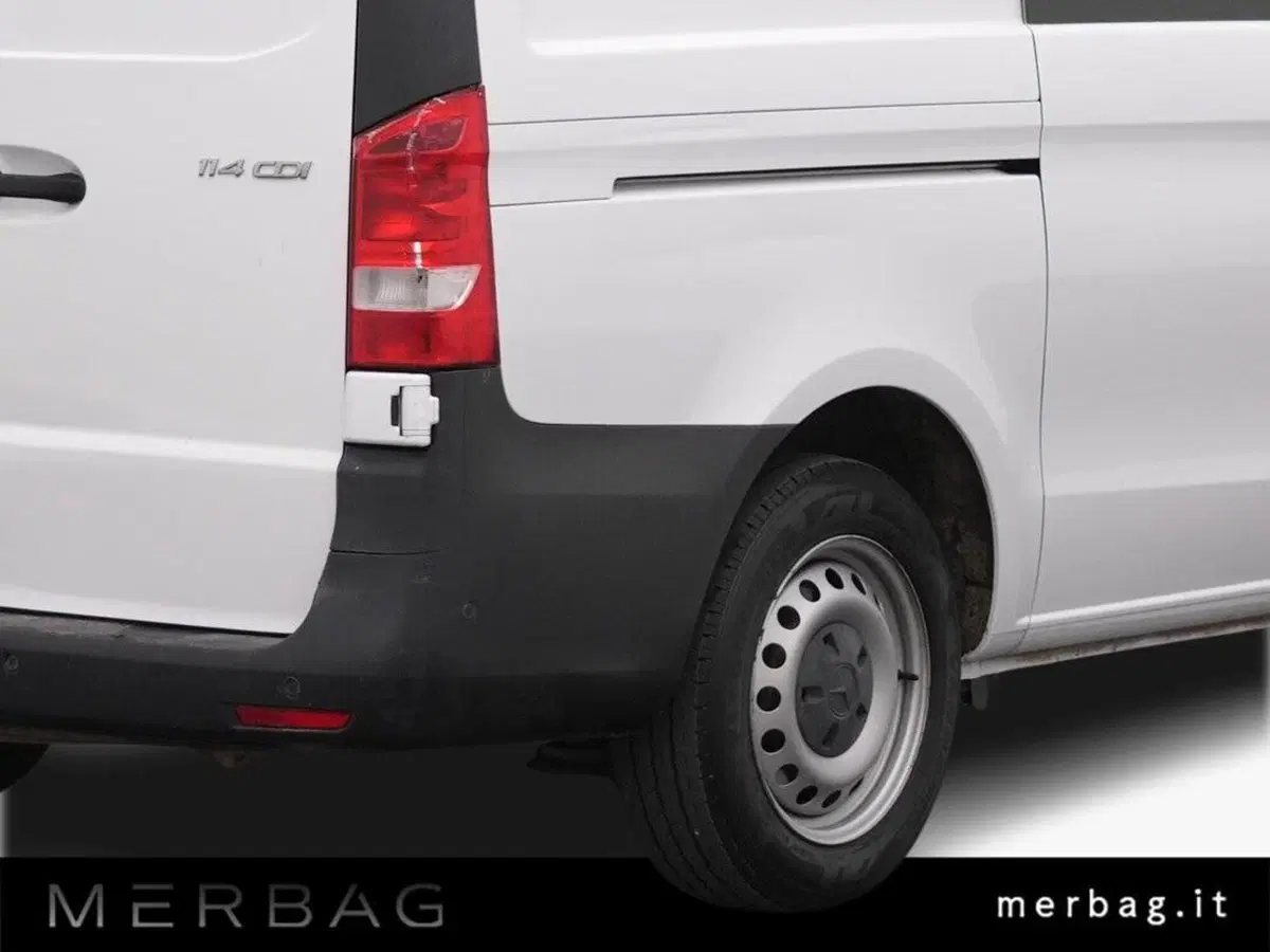 Mercedes-Benz Vito usata a Milano (13)