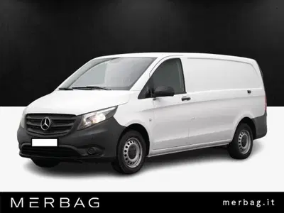 Mercedes-Benz Vito mixto 114 cdi long del 2024 usata a Lainate
