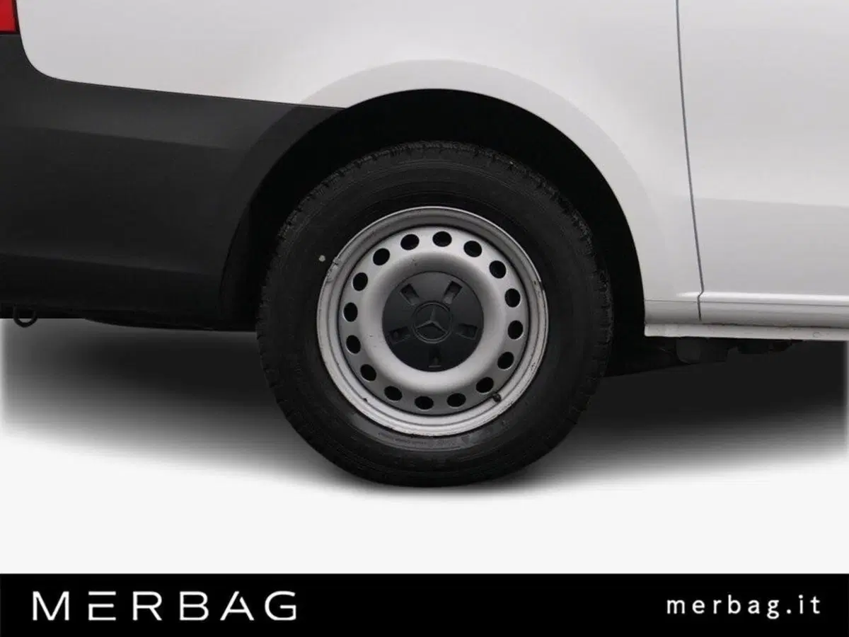 Mercedes-Benz Vito usata a Milano (14)