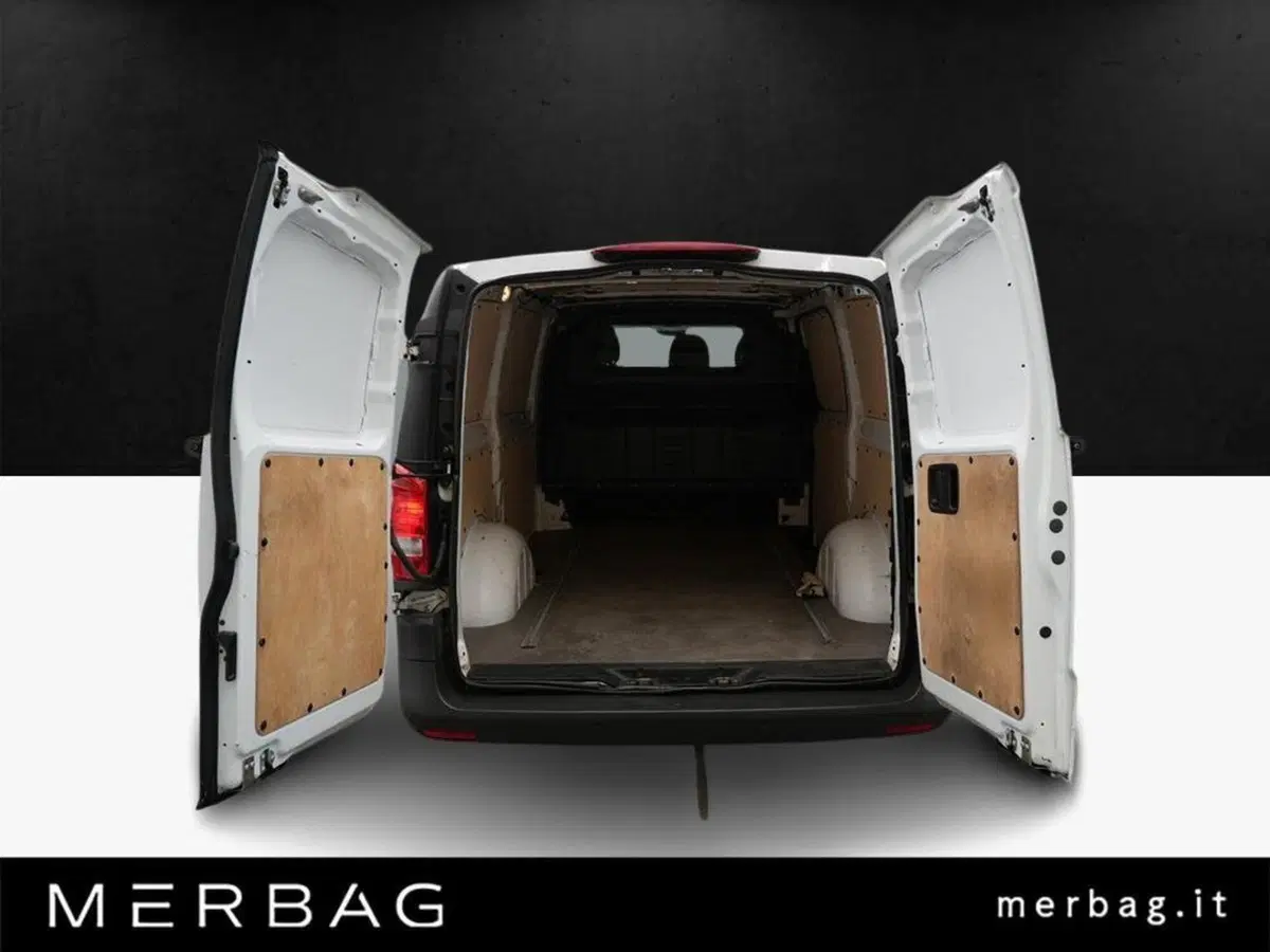 Mercedes-Benz Vito usata a Milano (4)