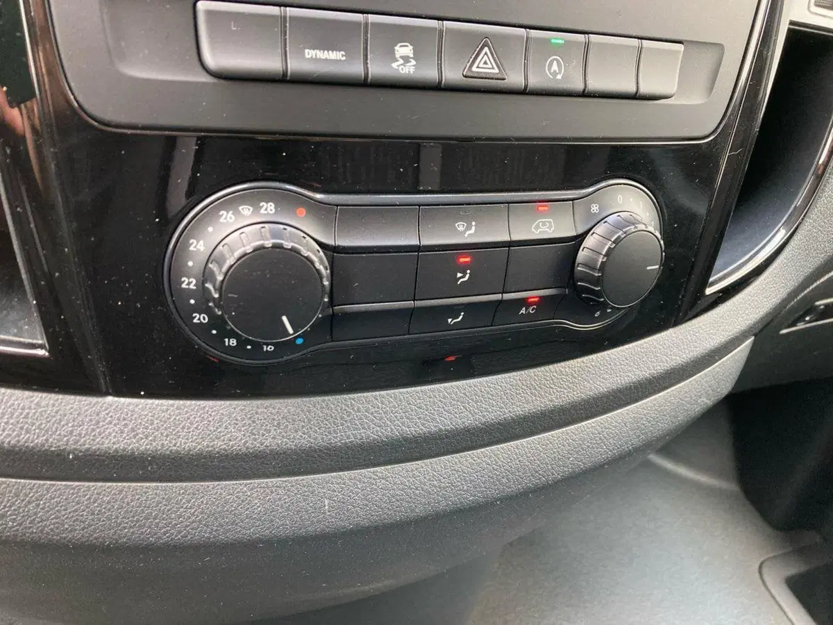 Mercedes-Benz Vito usata a Milano (14)