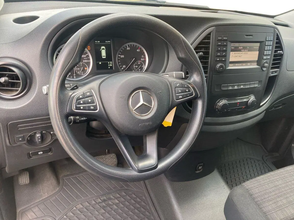 Mercedes-Benz Vito usata a Milano (11)