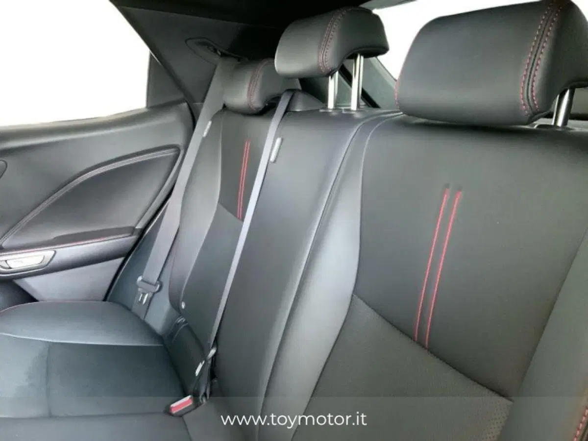Lexus LBX usata a Perugia (12)