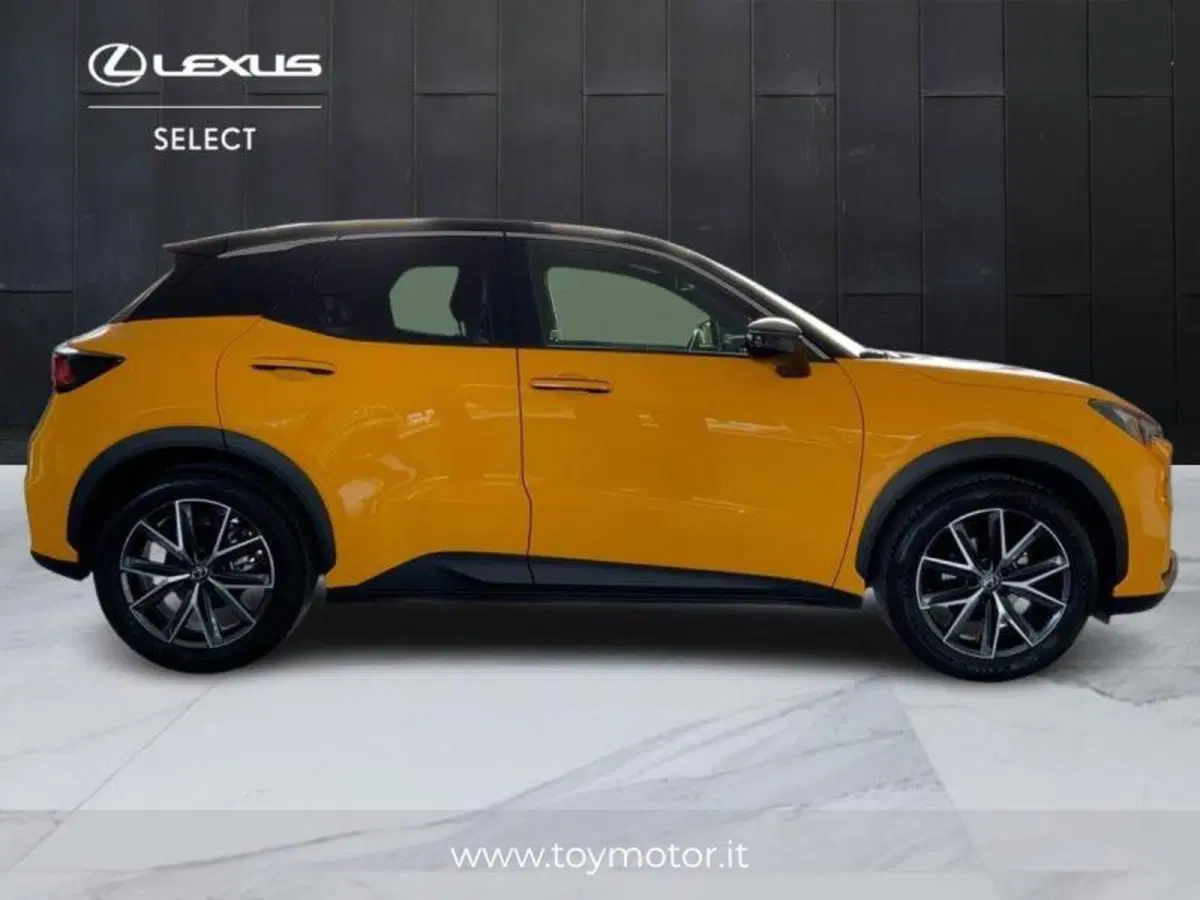 Lexus LBX usata a Perugia (5)