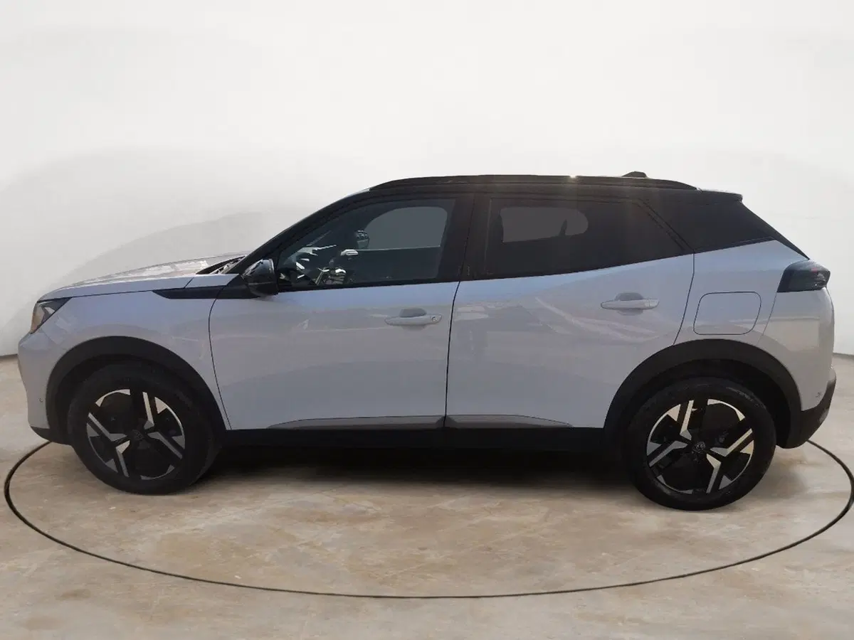 Peugeot 2008 usata a Taranto (8)
