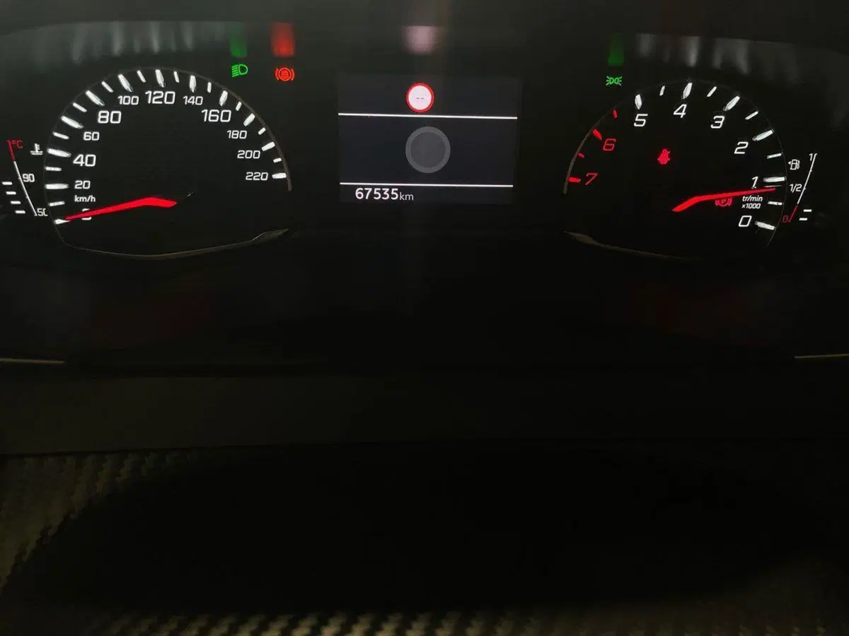 Peugeot 2008 usata a Salerno (12)