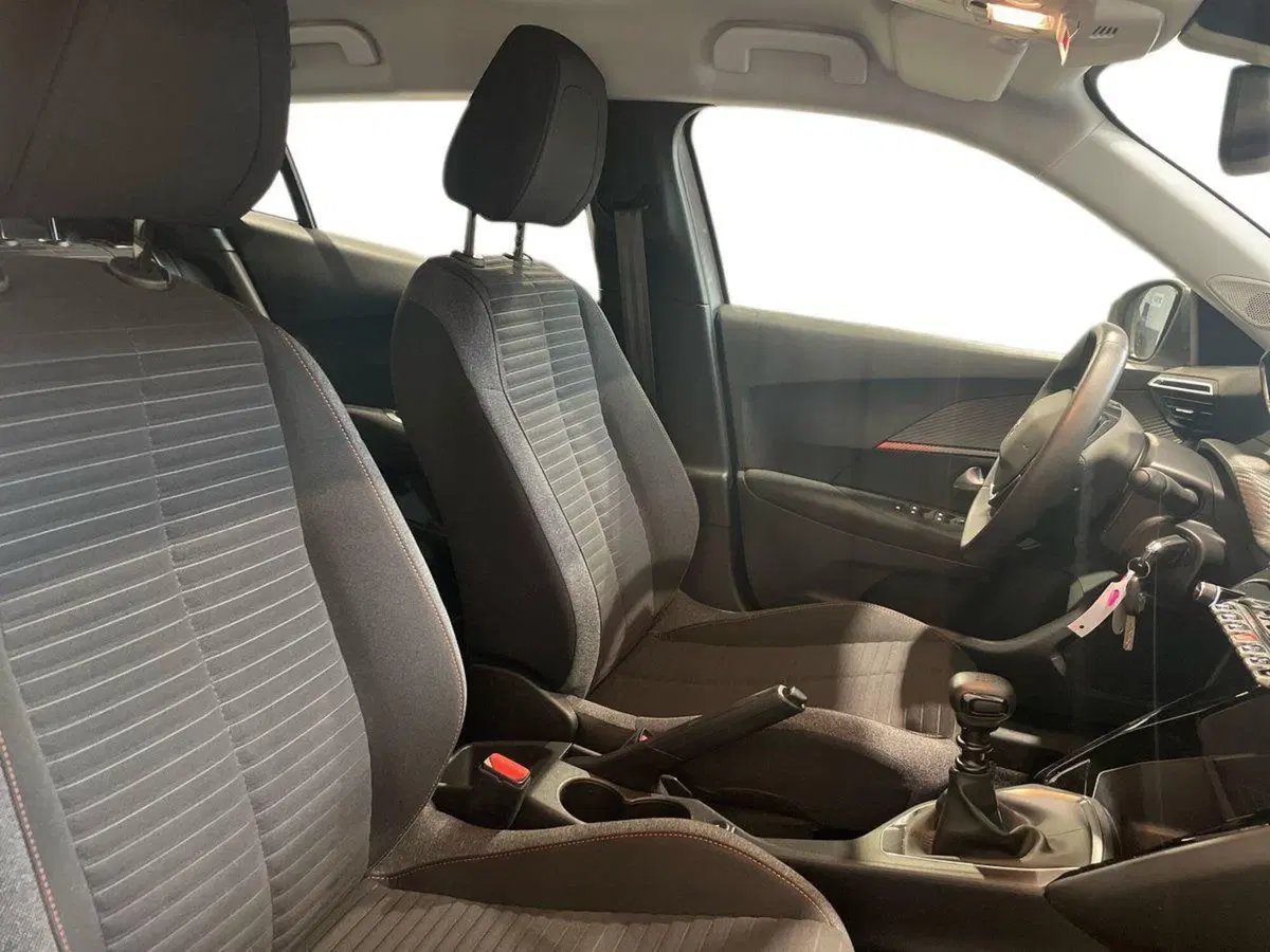Peugeot 2008 usata a Salerno (16)