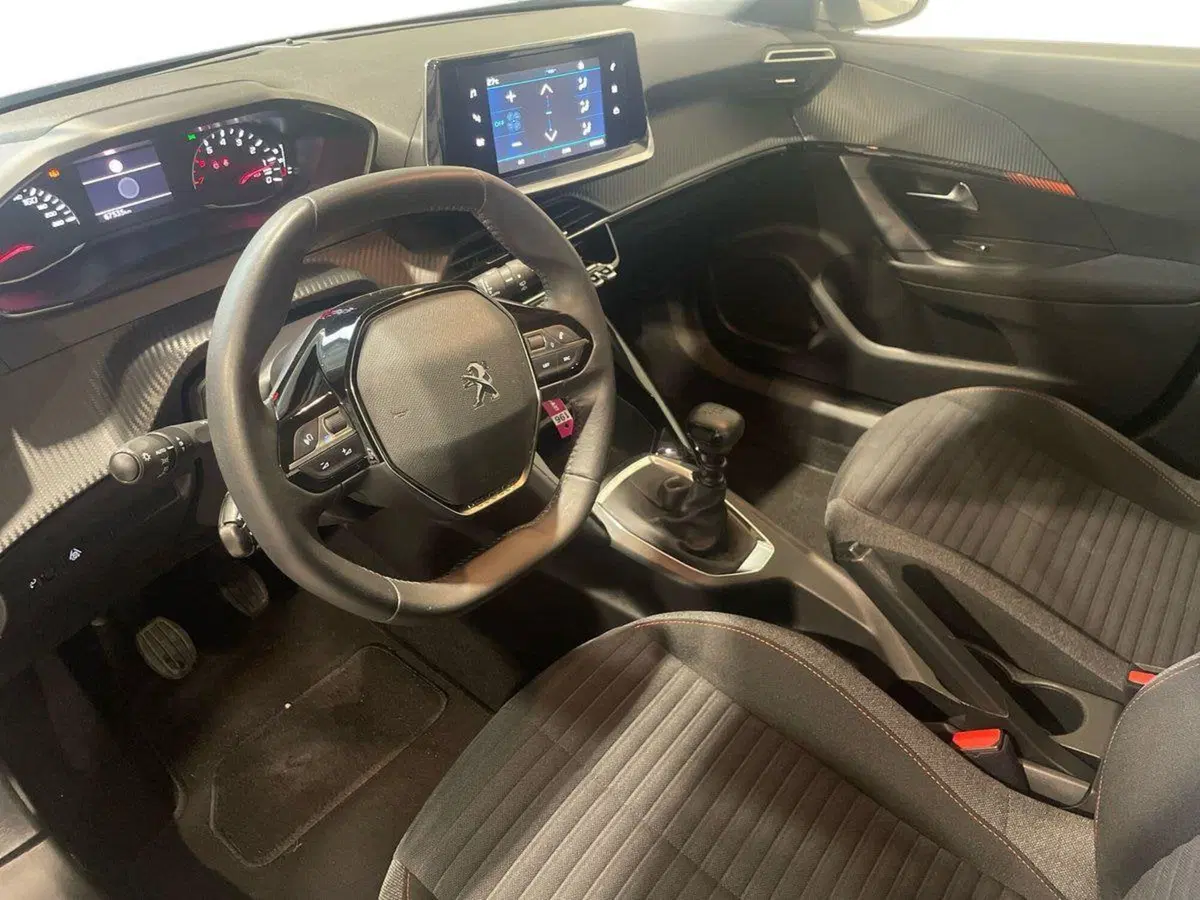 Peugeot 2008 usata a Salerno (9)
