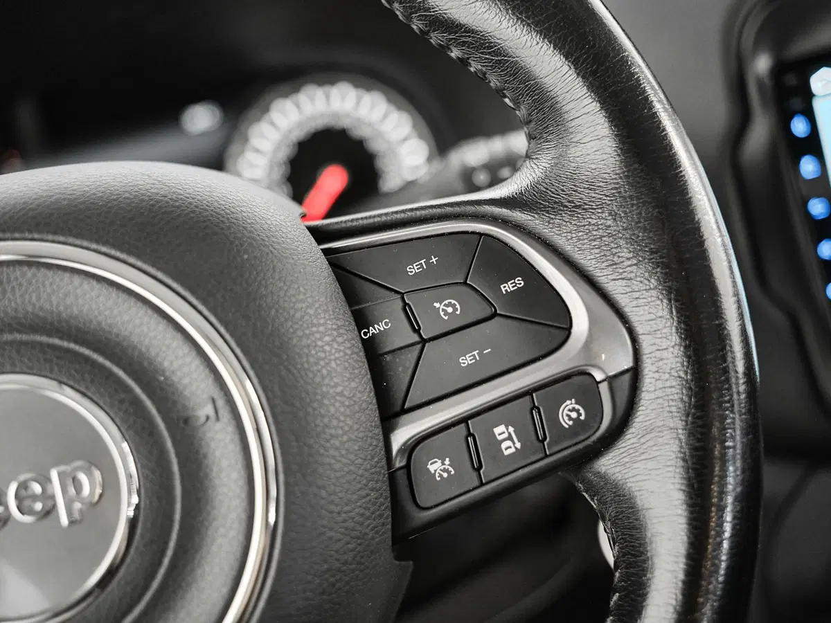 Jeep Renegade usata a Prato (10)