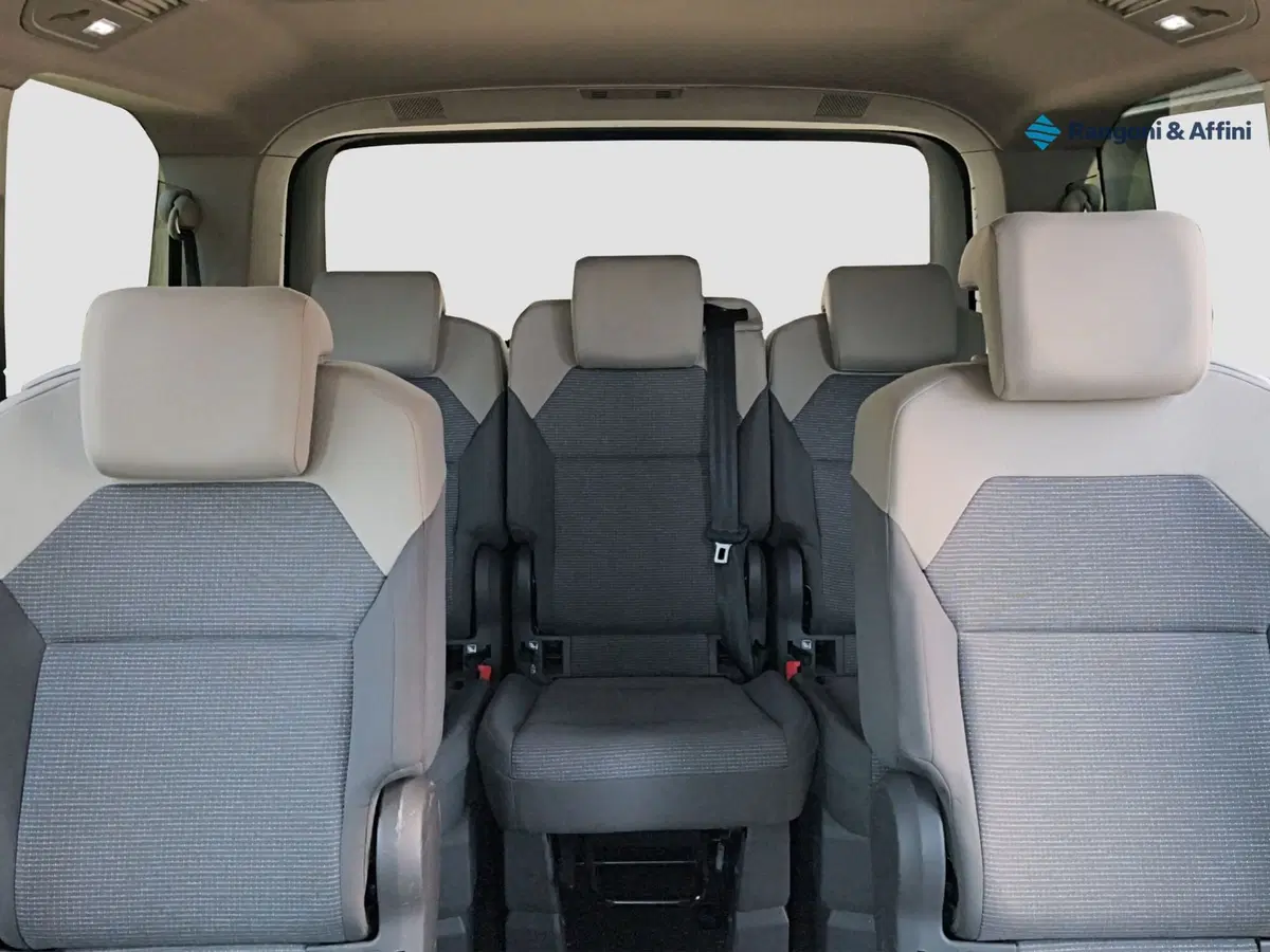 Volkswagen Multivan usata a Brescia (13)