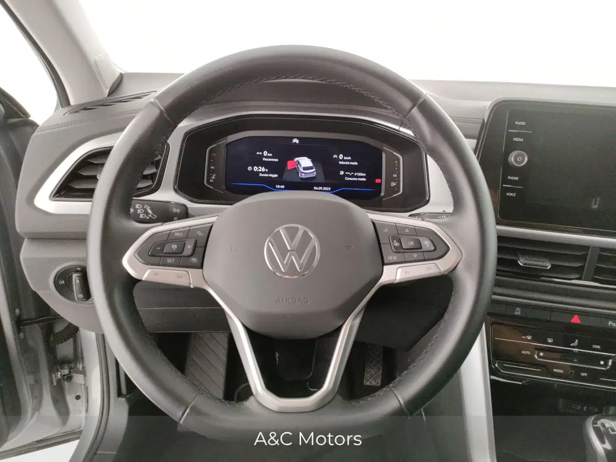 Volkswagen T-Roc usata a Napoli (13)