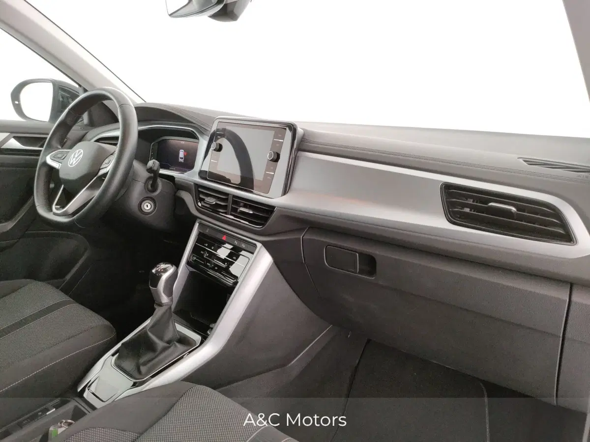 Volkswagen T-Roc usata a Napoli (6)