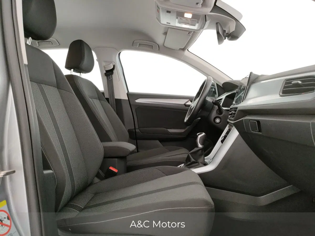 Volkswagen T-Roc usata a Napoli (7)