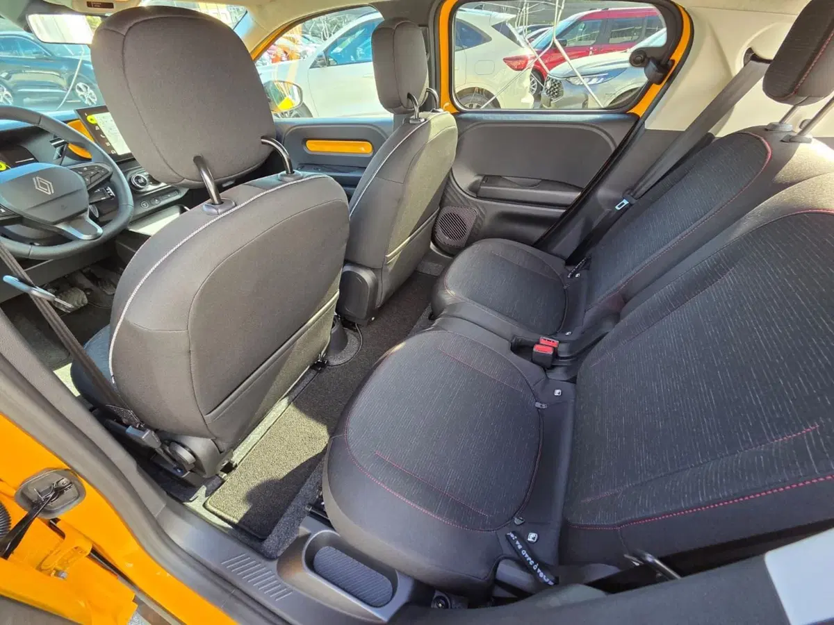 Renault Twingo nuova a Belluno (10)