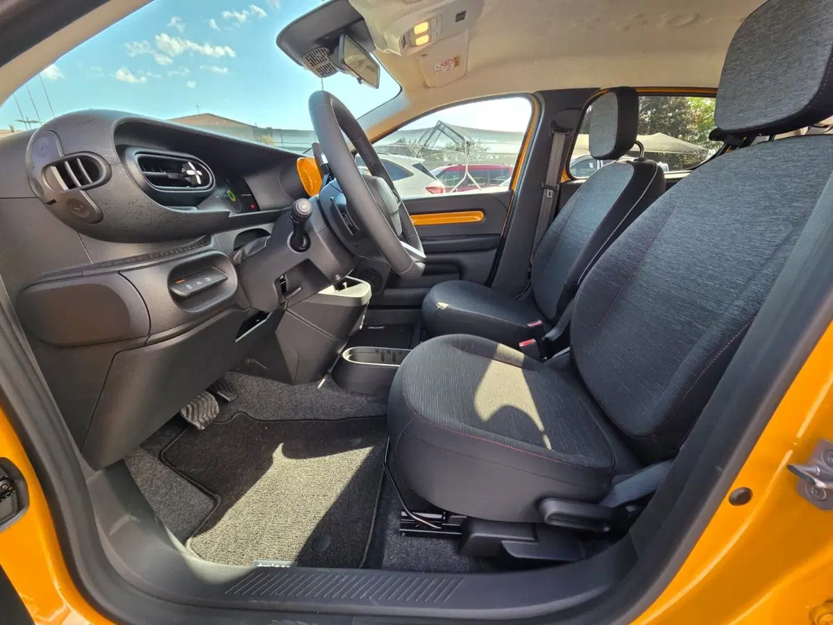 Renault Twingo nuova a Belluno (12)