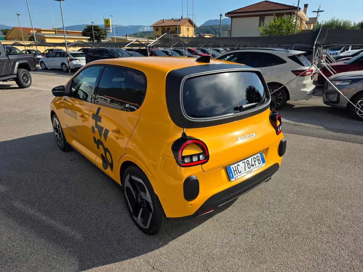 Renault Twingo nuova a Belluno (3)