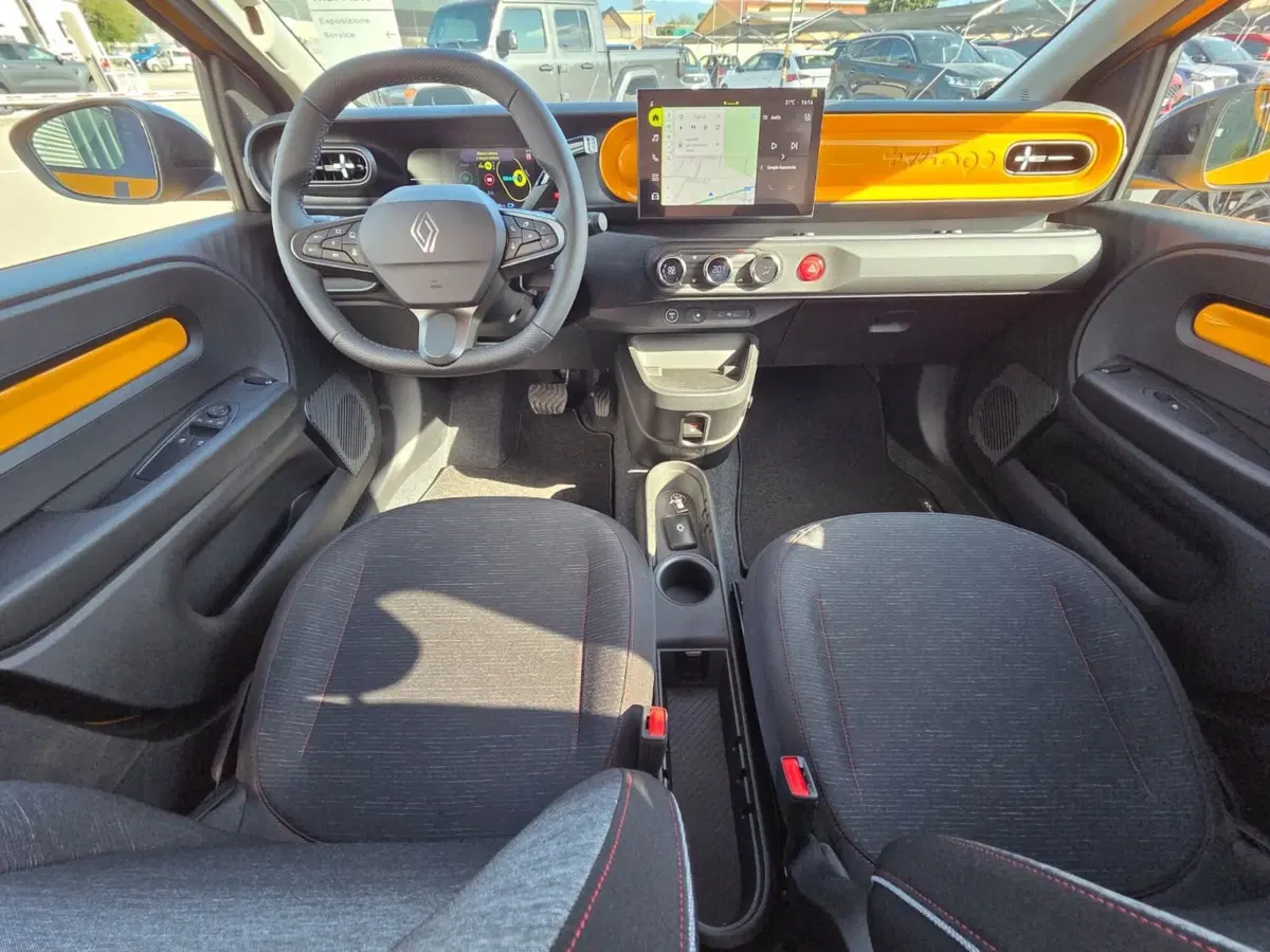 Renault Twingo nuova a Belluno (6)