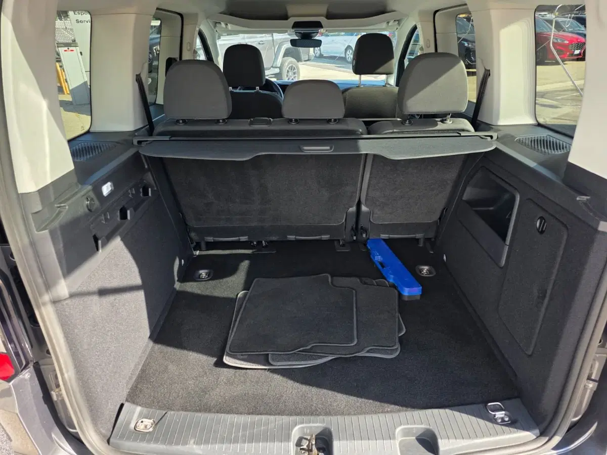 Ford Tourneo Connect usata a Belluno (5)