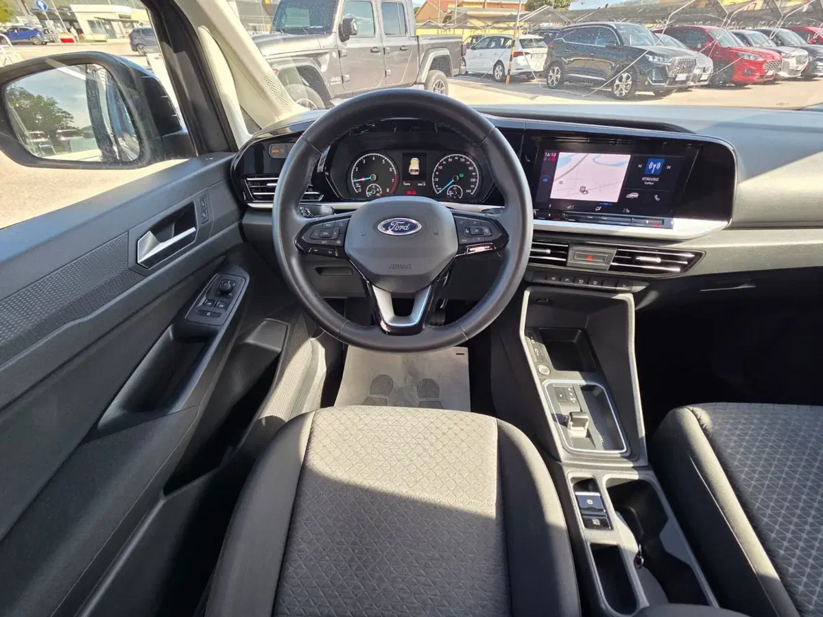 Ford Tourneo Connect usata a Belluno (7)