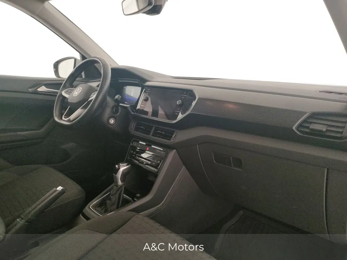 Volkswagen T-Cross usata a Napoli (17)