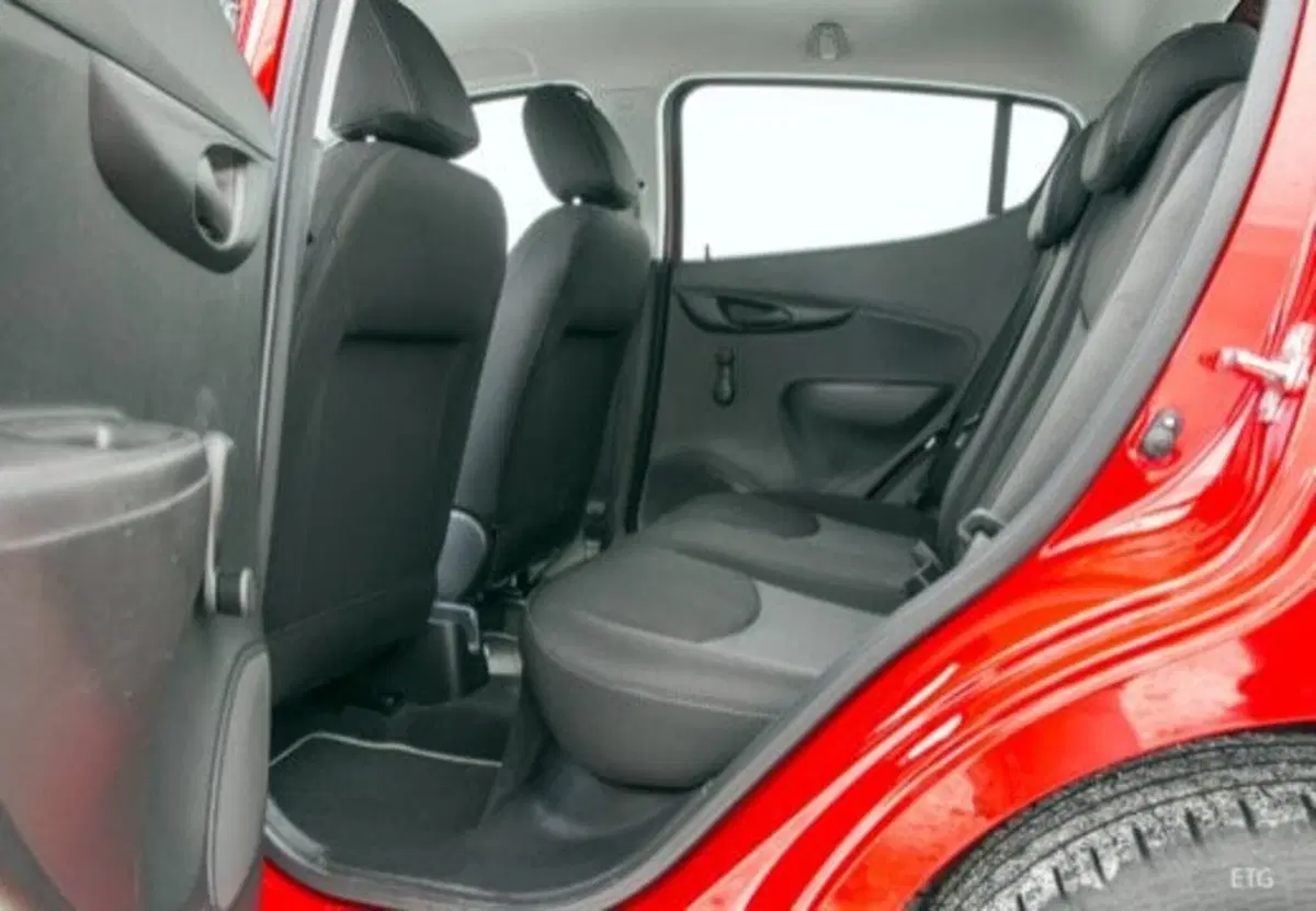 Opel Karl usata a Palermo (13)