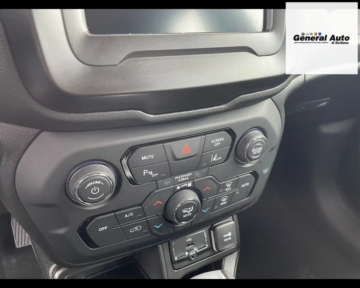 Jeep Renegade usata a Lucca (15)