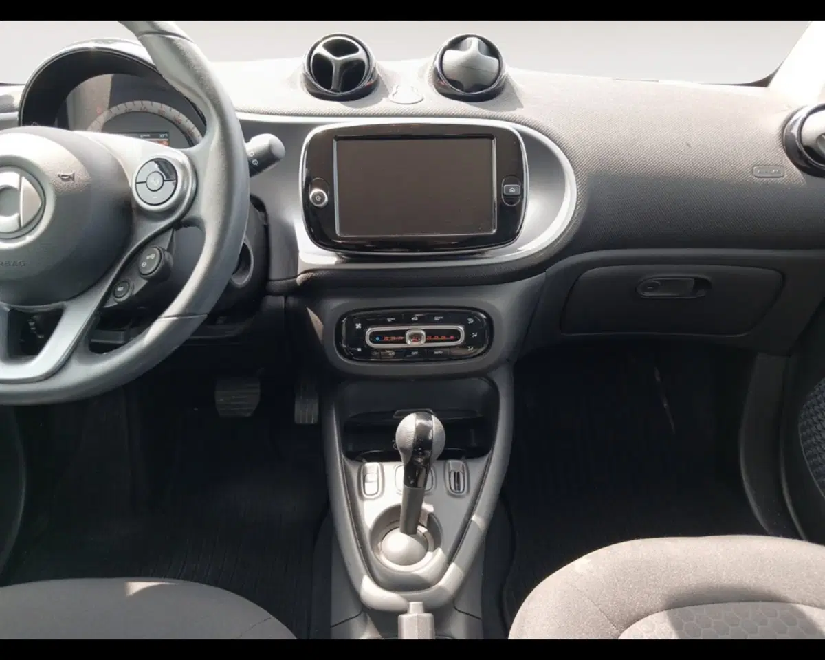 smart Fortwo usata a Bologna (11)