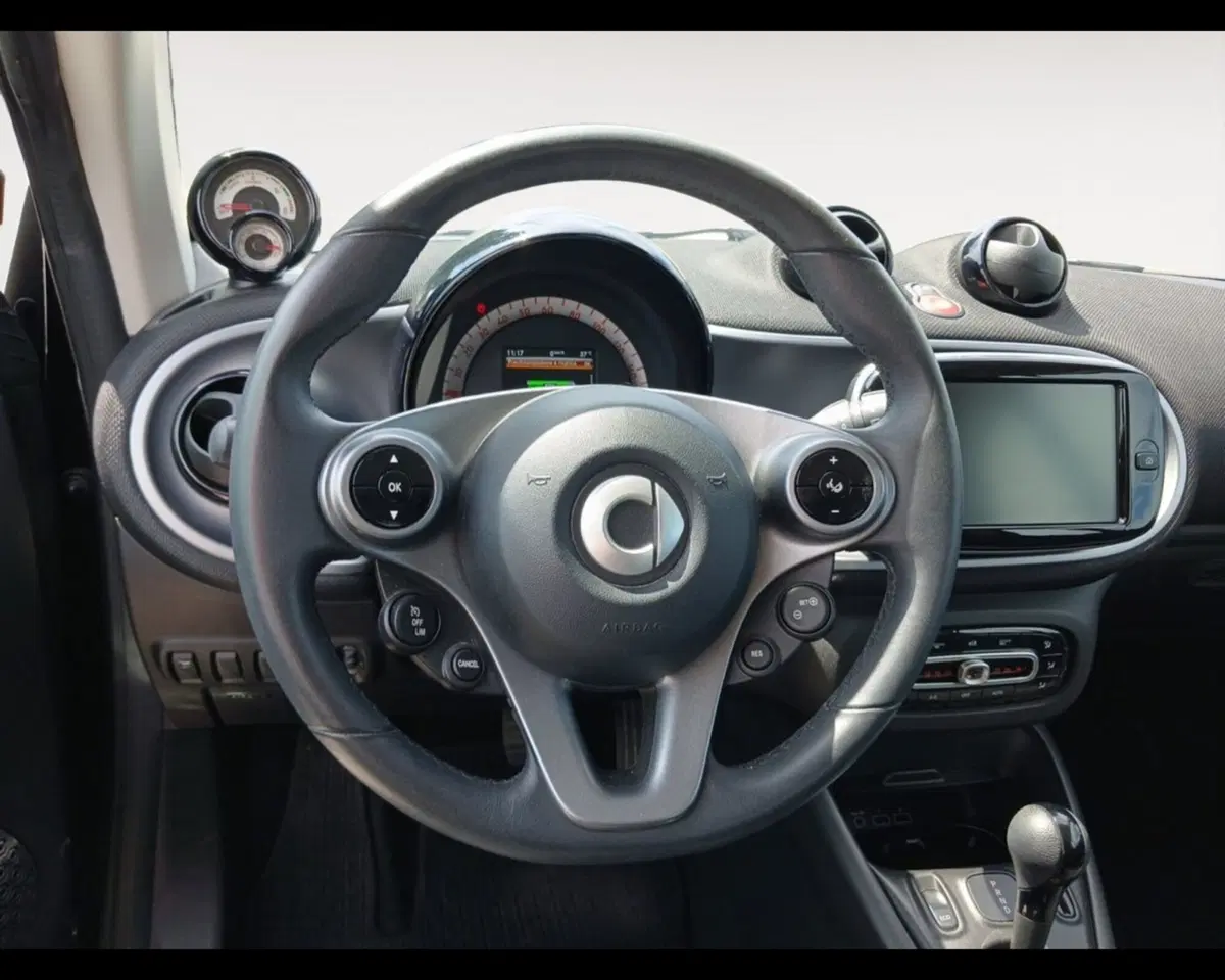 smart Fortwo usata a Bologna (12)