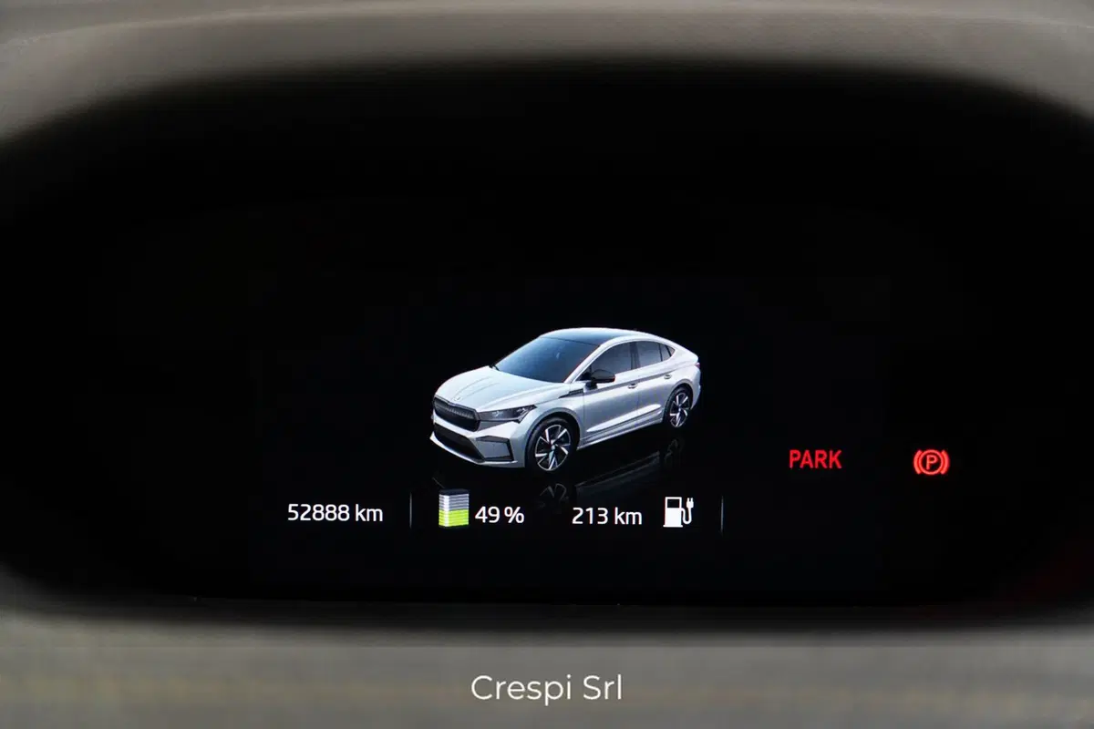 Skoda Enyaq usata a Varese (10)