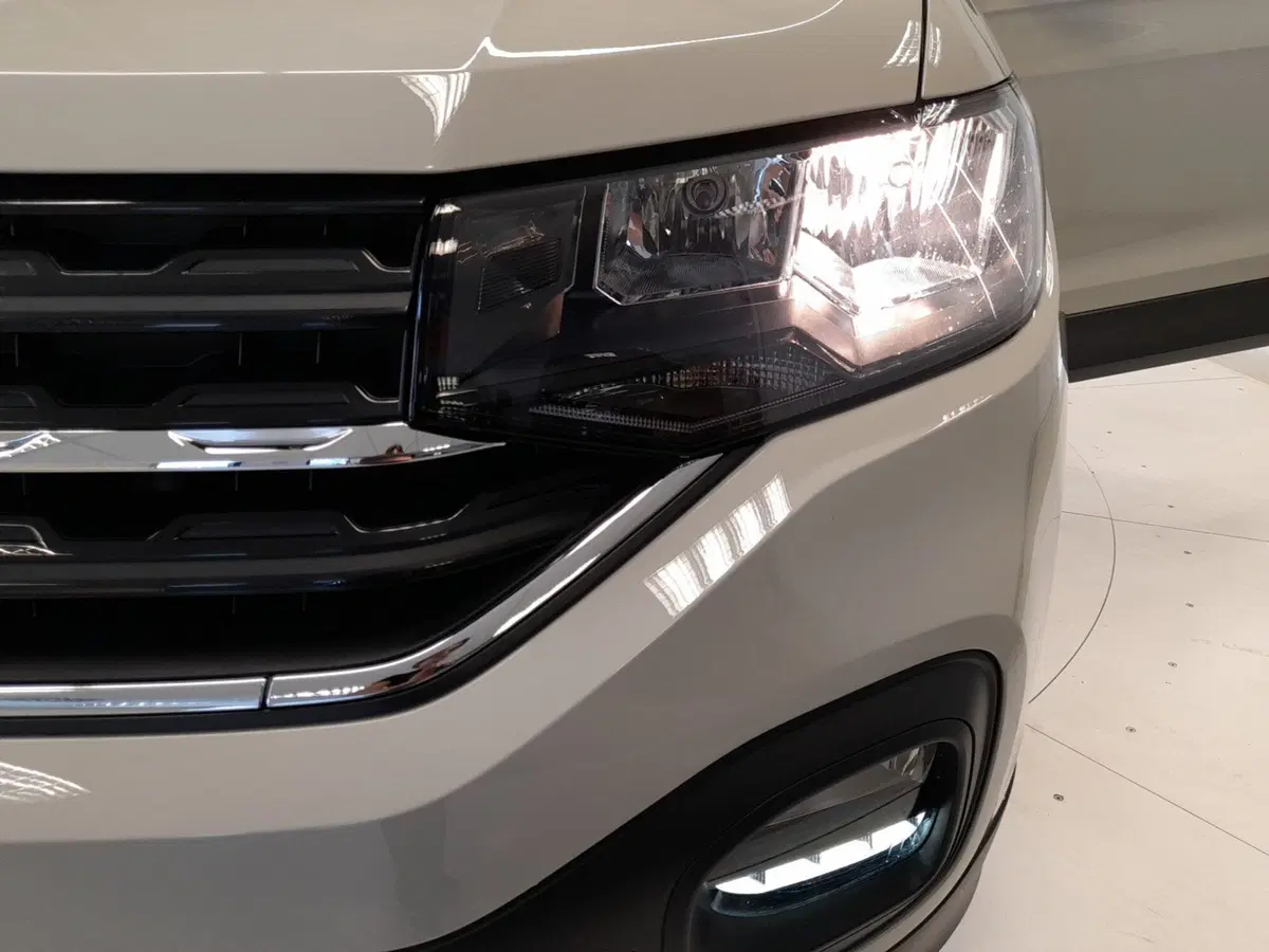 Volkswagen T-Cross usata a Bologna (7)