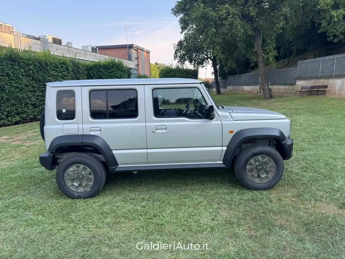 Suzuki Jimny nuova a Salerno (13)