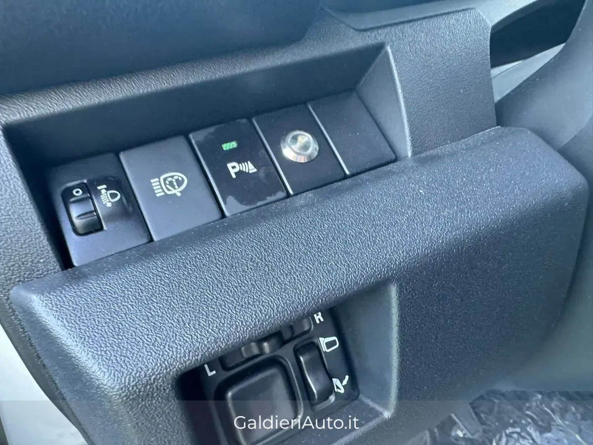 Suzuki Jimny nuova a Salerno (18)