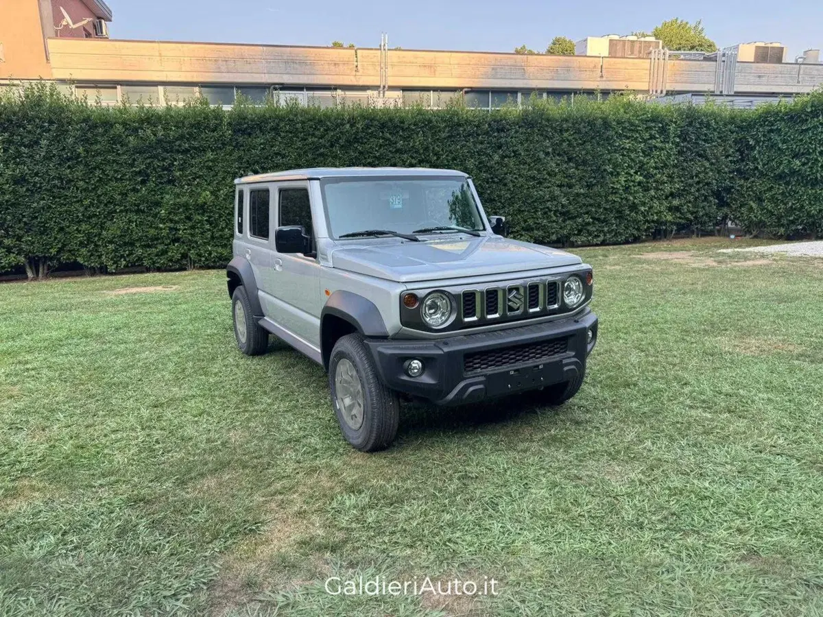 Suzuki Jimny nuova a Salerno (2)