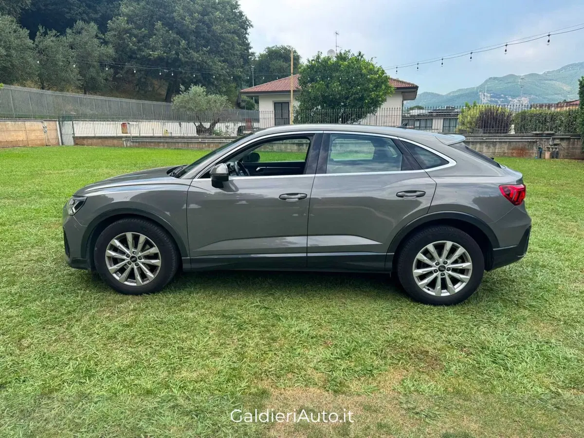 Audi Q3 Sportback usata a Salerno (10)
