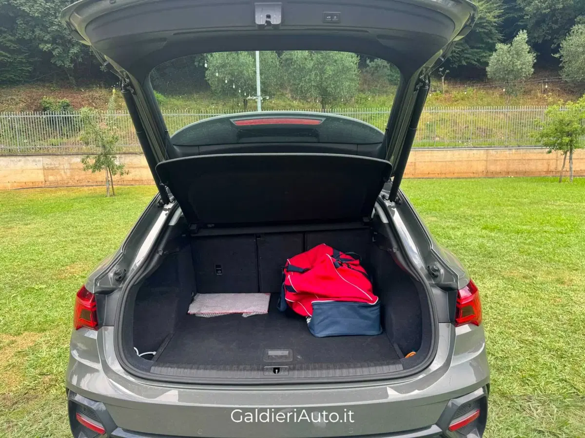 Audi Q3 Sportback usata a Salerno (13)
