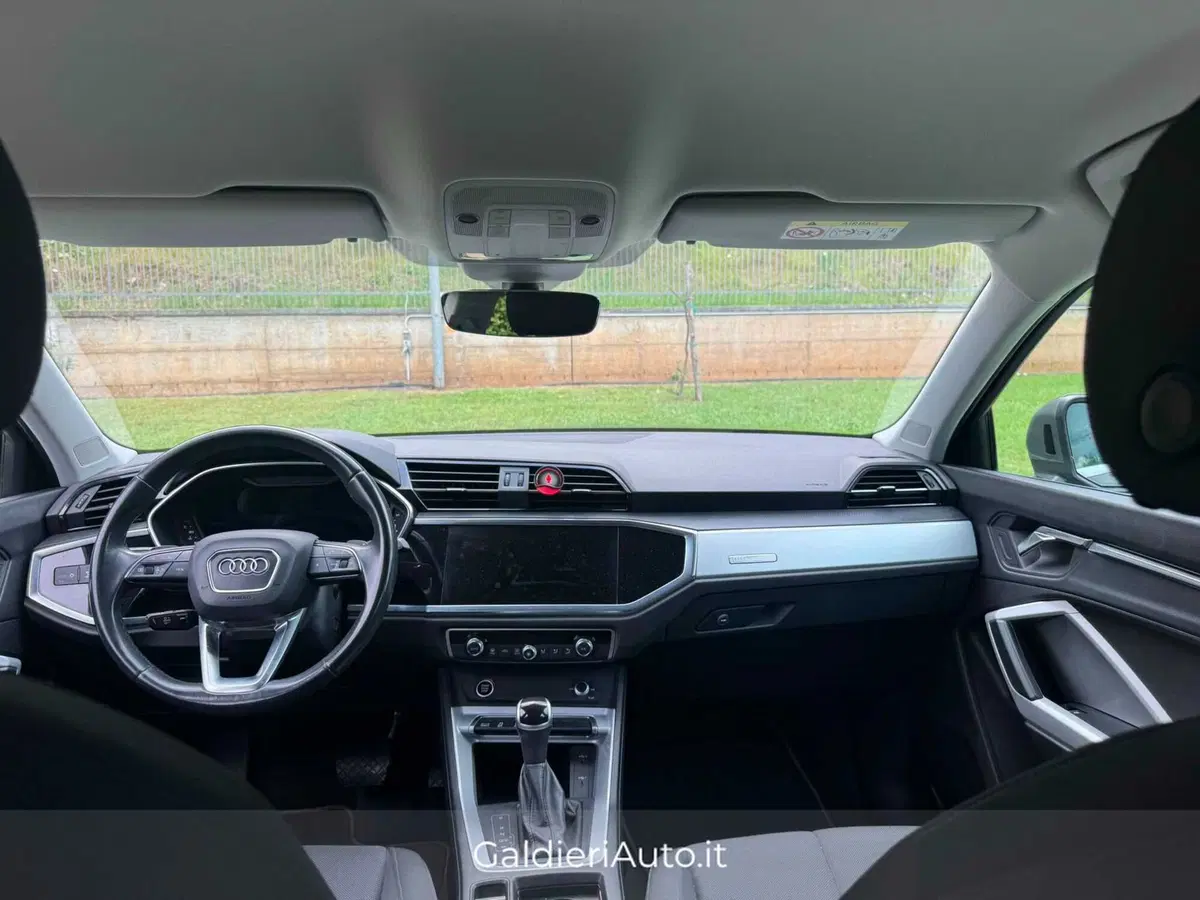 Audi Q3 Sportback usata a Salerno (5)